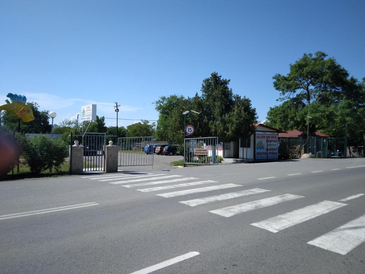 Camping Goldfish Hotel Sozopol Exterior photo