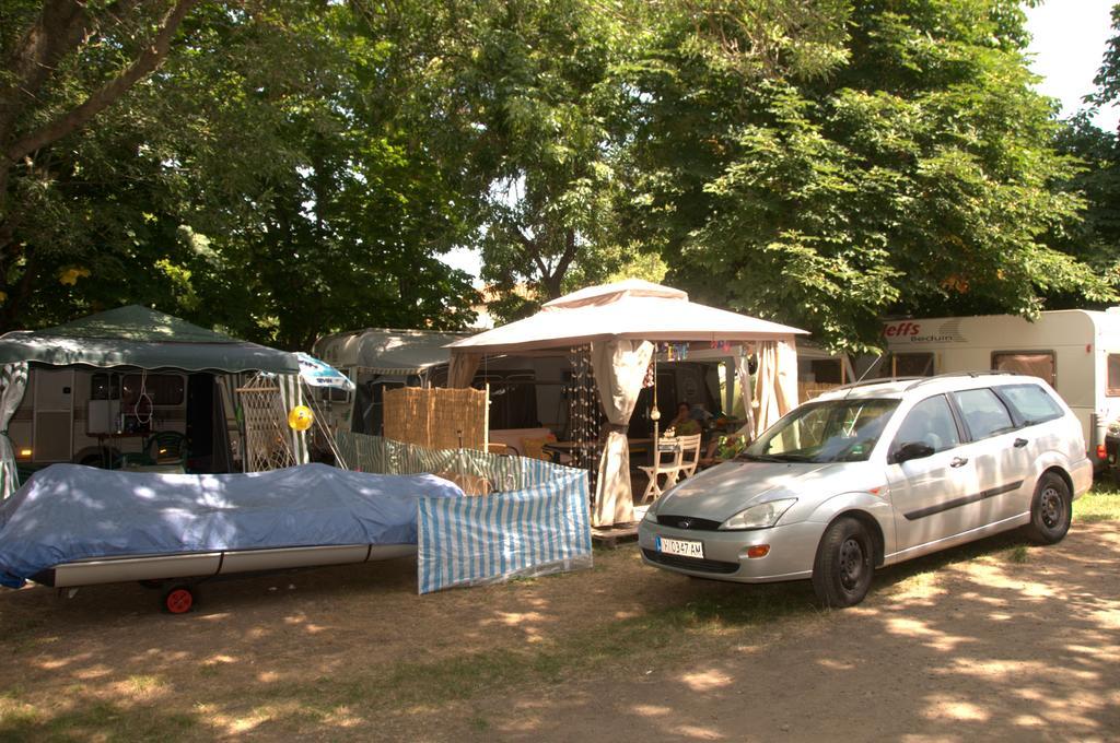 Camping Goldfish Hotel Sozopol Exterior photo